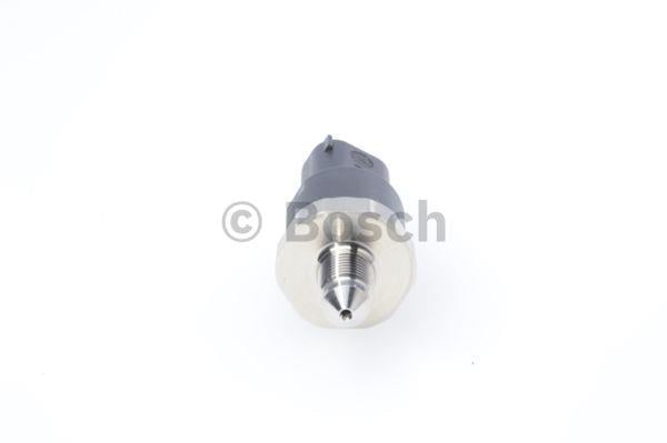 Buy Bosch 0265005303 – good price at 2407.PL!