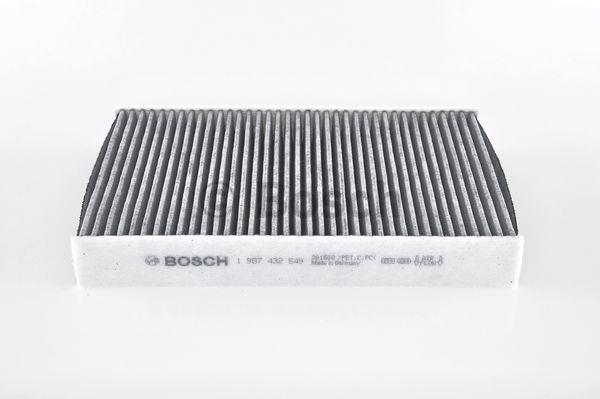 Bosch Filtr kabinowy z węglem aktywnym – cena 76 PLN