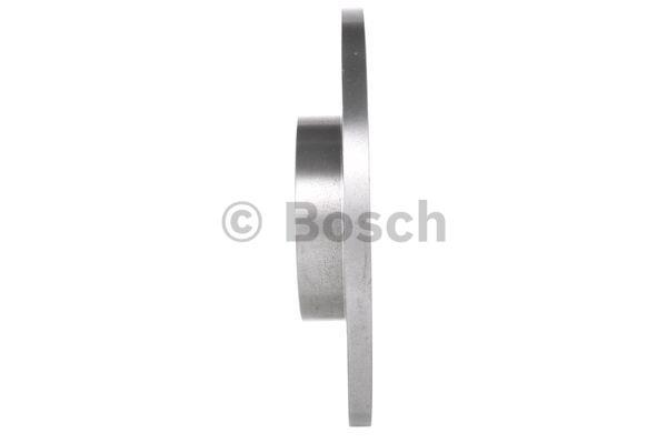 Niewentylowana przednia tarcza hamulcowa Bosch 0 986 478 545
