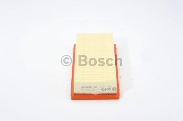 Bosch Filtr powietrza – cena 32 PLN