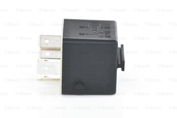 Bosch Przekaźnik – cena 32 PLN