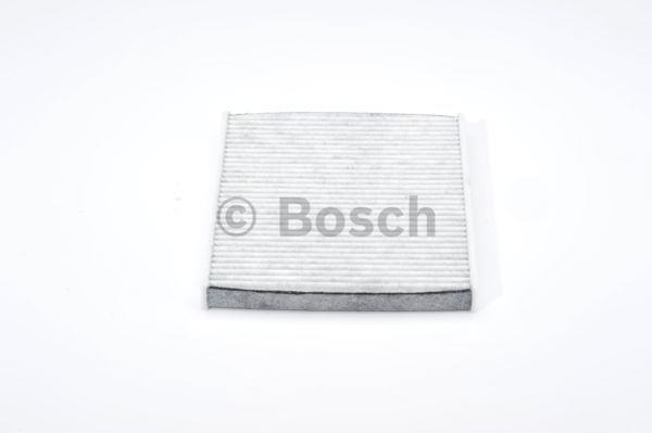Filtr kabinowy z węglem aktywnym Bosch 1 987 432 415