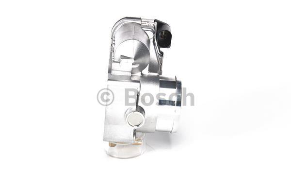 Bosch Przepustnica – cena 1072 PLN