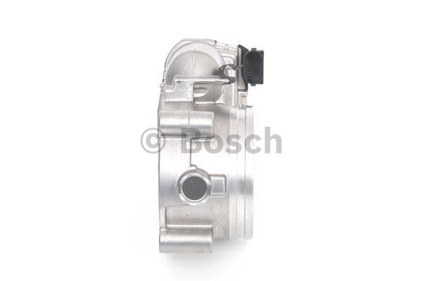 Bosch Przepustnica – cena 530 PLN