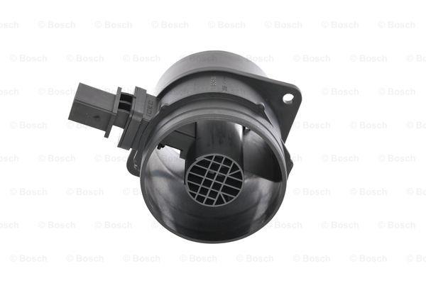 Bosch Przepływomierz masowy powietrza – cena 422 PLN