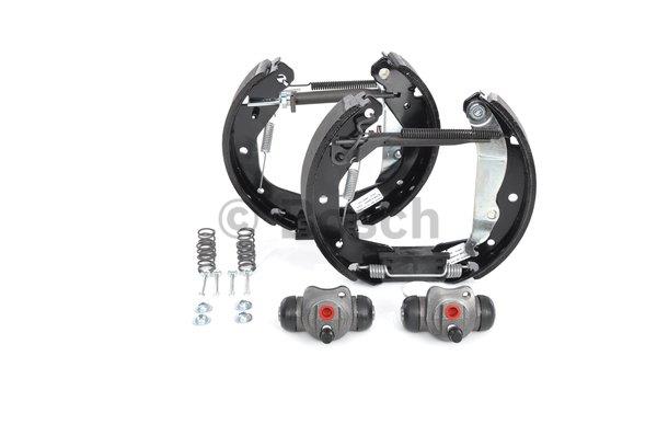 Bosch Brake shoe set – price 262 PLN