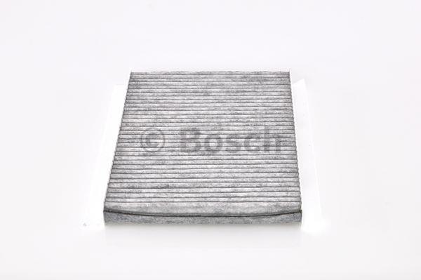 Bosch Filtr kabinowy z węglem aktywnym – cena 52 PLN