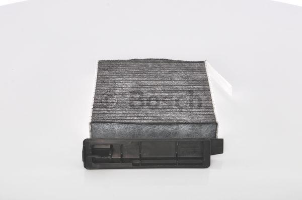Bosch Фільтр салону з активованим вугіллям – ціна 59 PLN