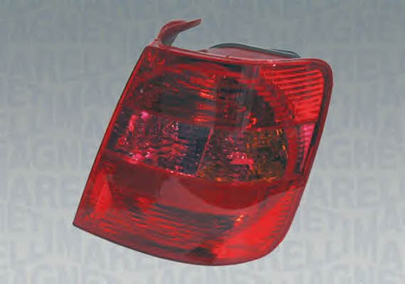 Magneti marelli 715104070000 Tail lamp right 715104070000: Buy near me in Poland at 2407.PL - Good price!