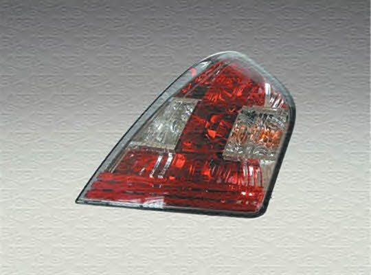 Magneti marelli 714028150701 Tail lamp left 714028150701: Buy near me in Poland at 2407.PL - Good price!