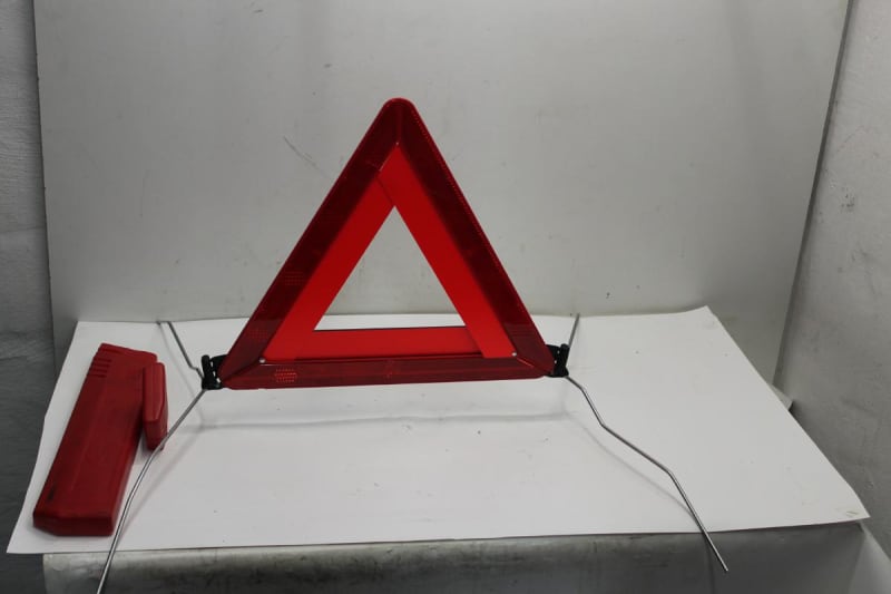 Mercedes A 163 890 00 97 Emergency stop sign A1638900097: Buy near me in Poland at 2407.PL - Good price!