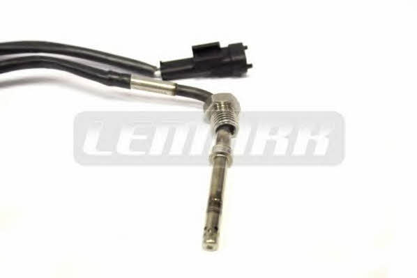 Standard LXT037 Exhaust gas temperature sensor LXT037: Buy near me in Poland at 2407.PL - Good price!