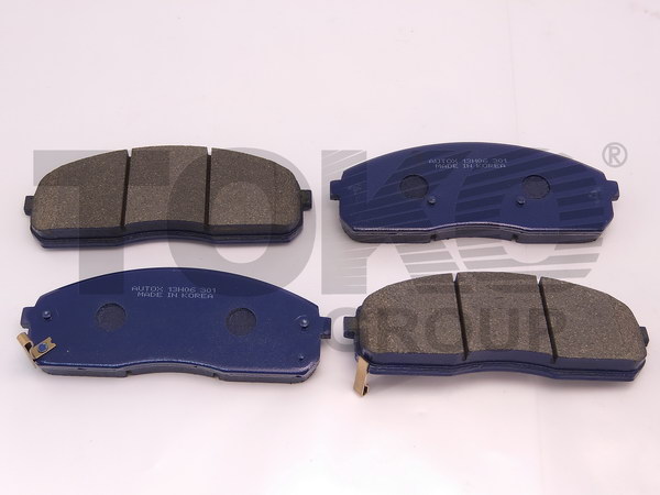 Toko T2104035 AUTOX Front disc brake pads, set T2104035AUTOX: Buy near me in Poland at 2407.PL - Good price!