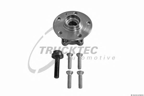 Trucktec 07.32.030 Wheel hub with front bearing 0732030: Buy near me in Poland at 2407.PL - Good price!