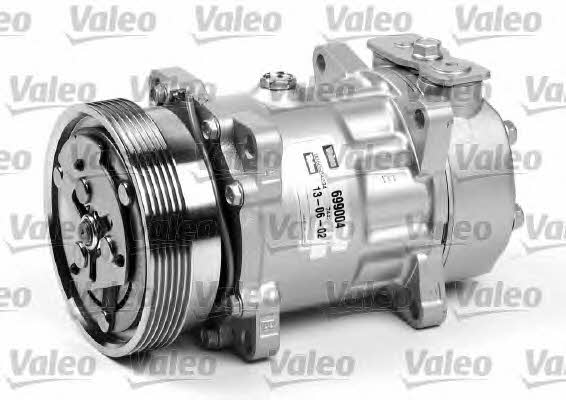Valeo 699004 Compressor, air conditioning 699004: Buy near me in Poland at 2407.PL - Good price!