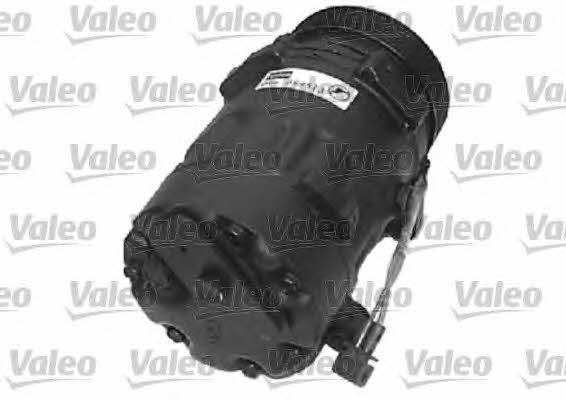 Valeo 699513 Compressor, air conditioning 699513: Buy near me in Poland at 2407.PL - Good price!