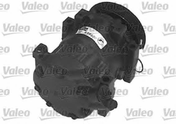 Valeo 699607 Compressor, air conditioning 699607: Buy near me in Poland at 2407.PL - Good price!