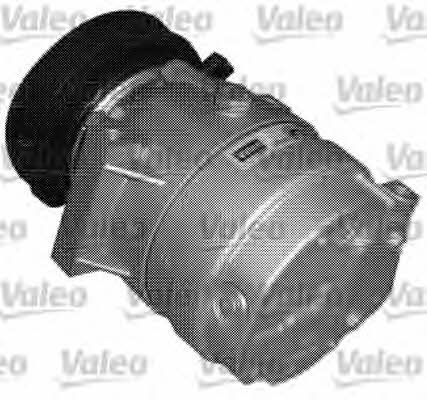 Valeo 699697 Compressor, air conditioning 699697: Buy near me in Poland at 2407.PL - Good price!