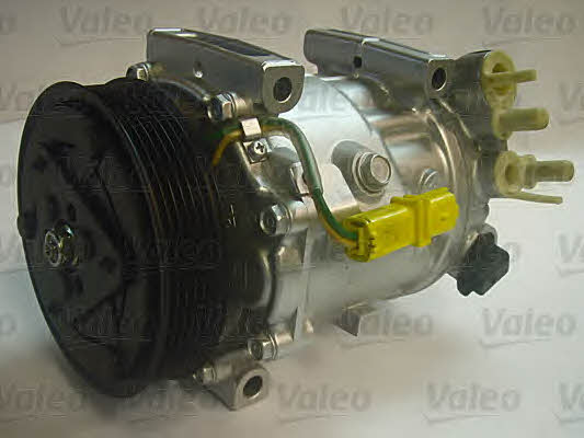 Valeo 813718 Compressor, air conditioning 813718: Buy near me at 2407.PL in Poland at an Affordable price!