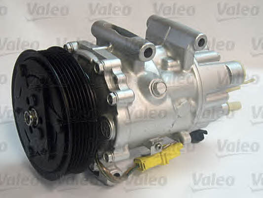 Valeo 813724 Compressor, air conditioning 813724: Buy near me in Poland at 2407.PL - Good price!
