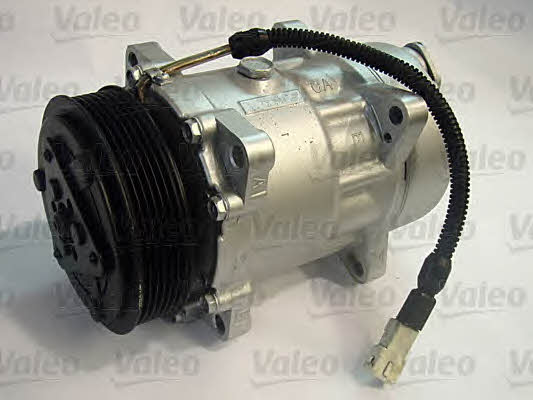 Valeo 813806 Compressor, air conditioning 813806: Buy near me in Poland at 2407.PL - Good price!