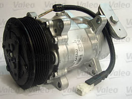 Valeo 813814 Compressor, air conditioning 813814: Buy near me in Poland at 2407.PL - Good price!