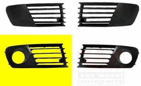 Van Wezel 4917594 Front bumper grille (plug) right 4917594: Buy near me in Poland at 2407.PL - Good price!