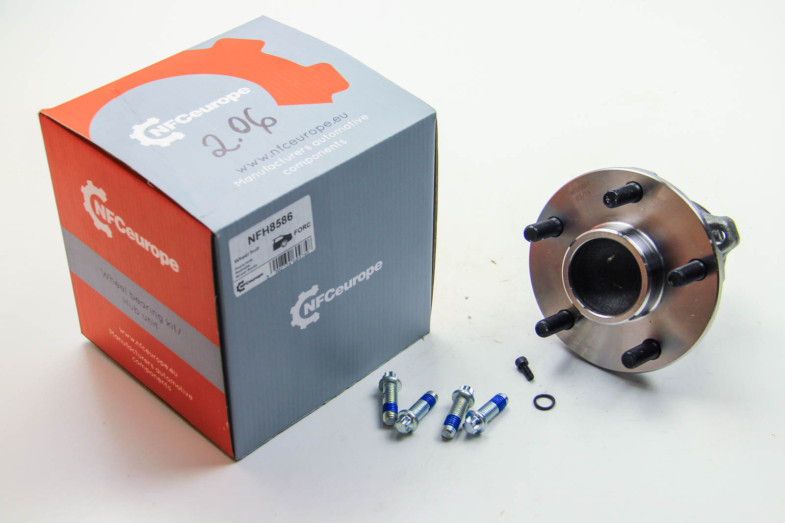 NFC Europe NFH8586 Wheel hub with rear bearing NFH8586: Buy near me in Poland at 2407.PL - Good price!